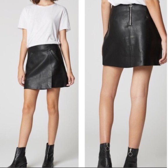 BLANKNYC Faux Leather Mini Skirt Size L - Picture 1 of 12